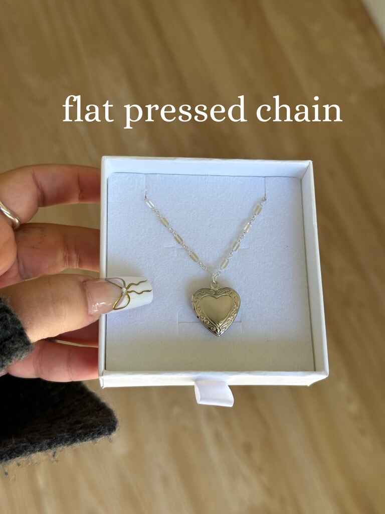 Silver Heartfelt Locket necklace - FOREVERLINKX