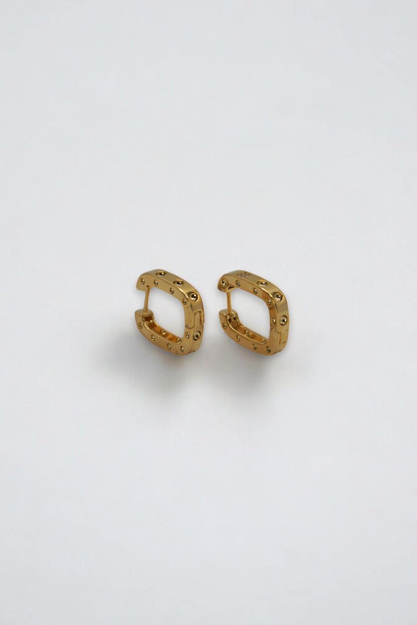 18k Gold Filled Medium Rectangular Clicker Hoop Earrings Wit