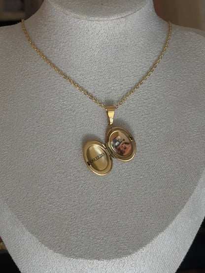 Oval locket - FOREVERLINKX