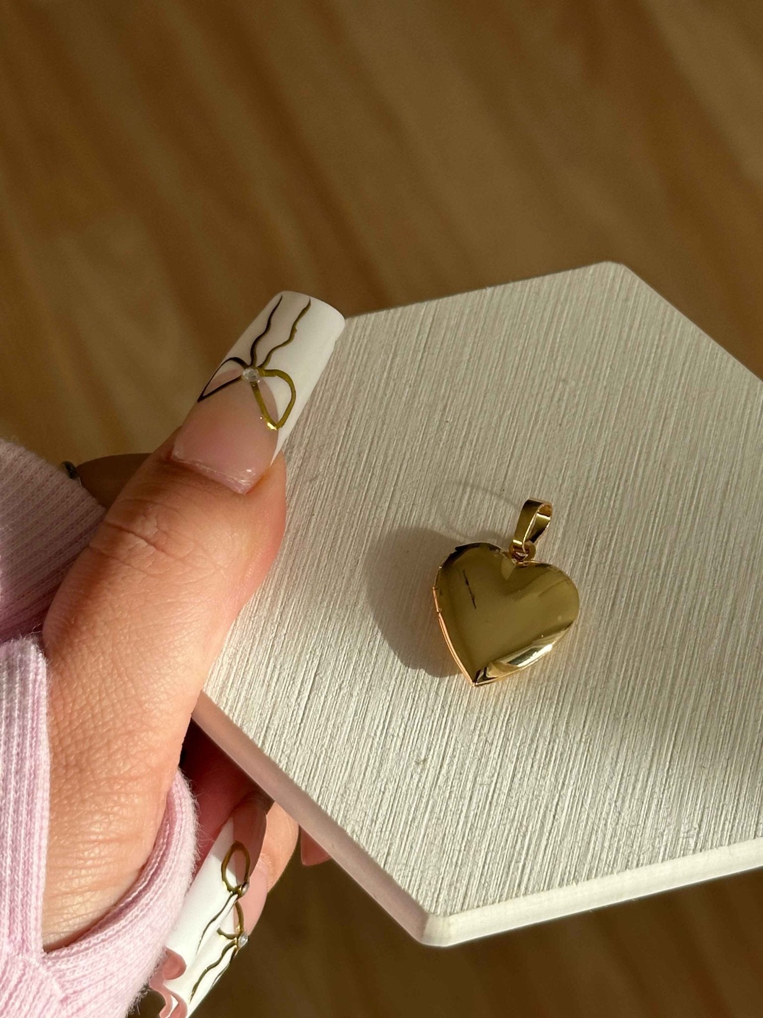 Classic Heart Locket necklace - FOREVERLINKX