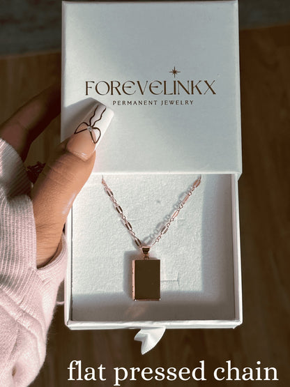 Classic Sleek Rectangle Locket necklace - FOREVERLINKX